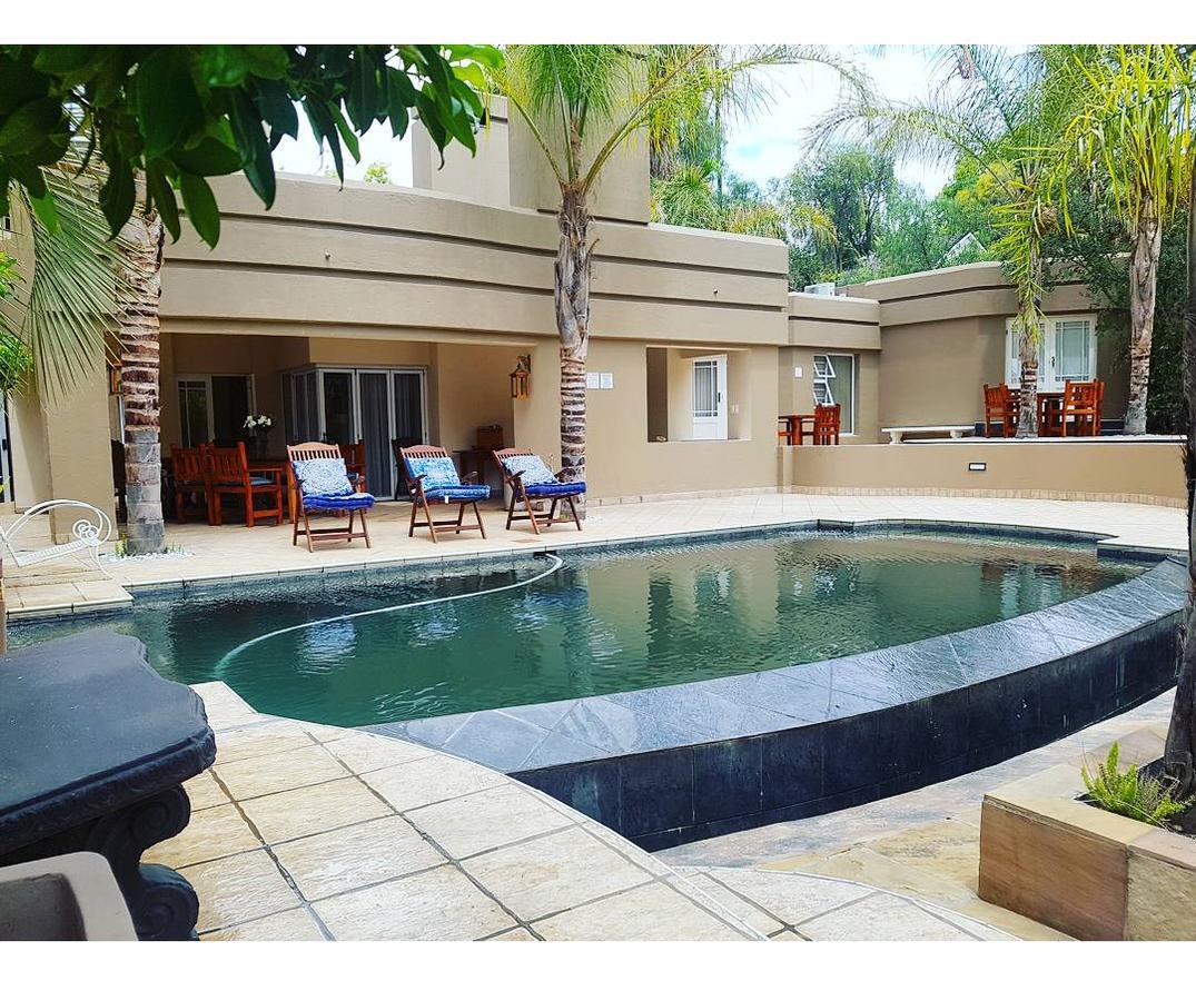 Oudtshoorn Guest House Екстериор снимка