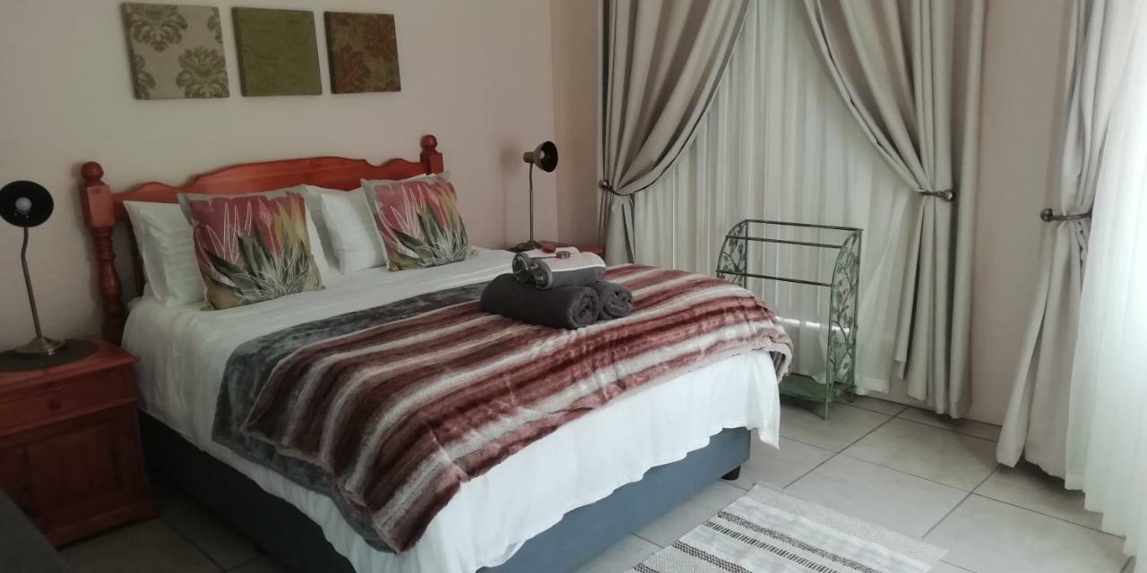 Oudtshoorn Guest House Екстериор снимка